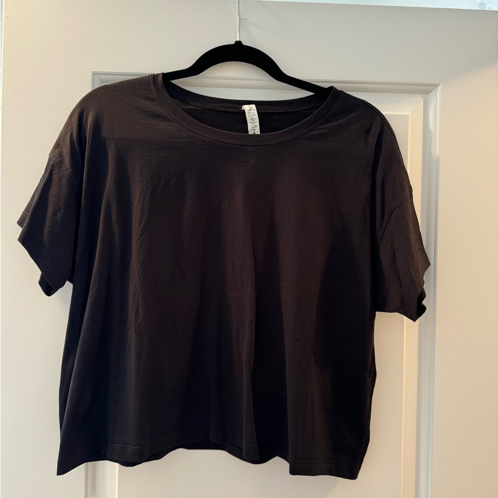 Lululemon Cates Tee, size 10, black